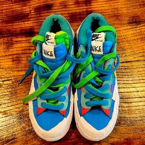 Kaws x sacai x blazer low “Neptune blue”.